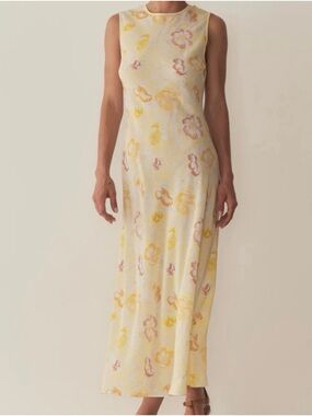 Doen Sleeveless Yellow Floral Maxi Dress